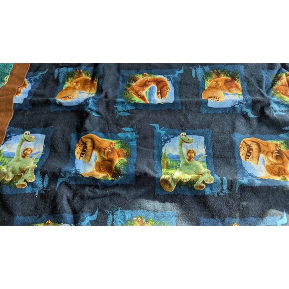 Disney Pixar The Good Dinosaur Arlo Spot Butch Standard Pillowcase Blue Green - Picture 2 of 4